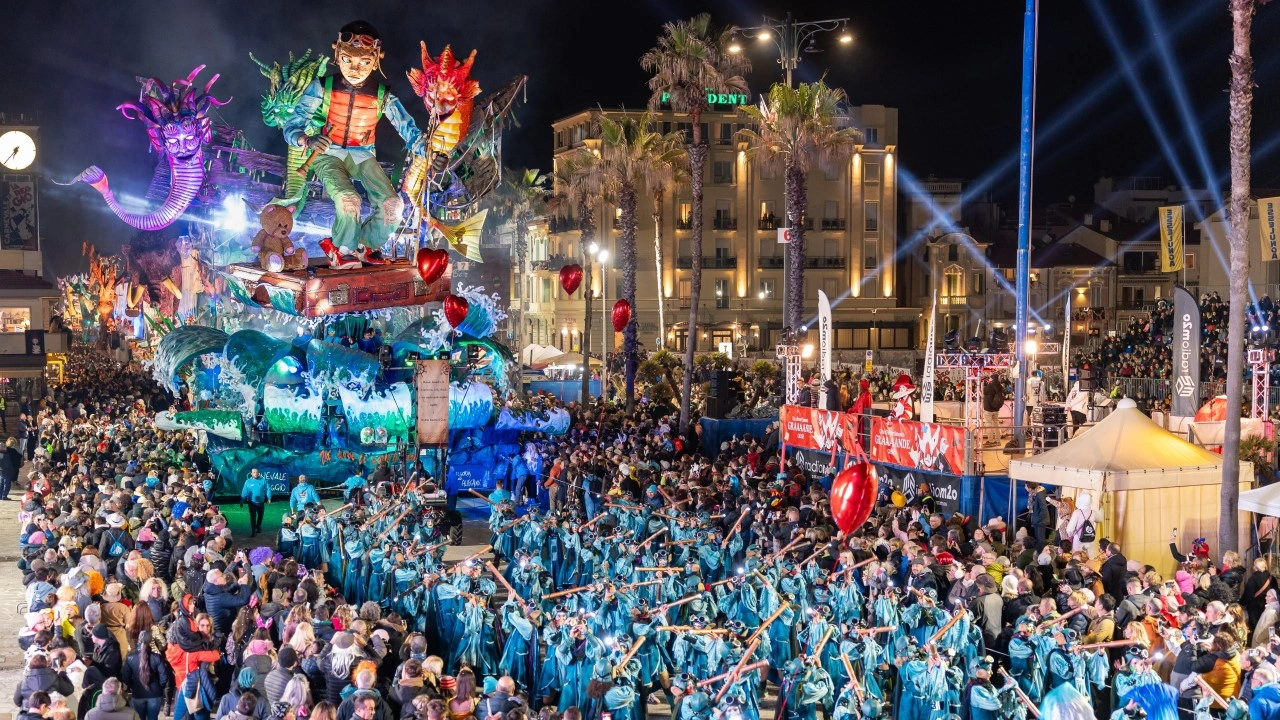 Viareggio Carnival Float (Italy)